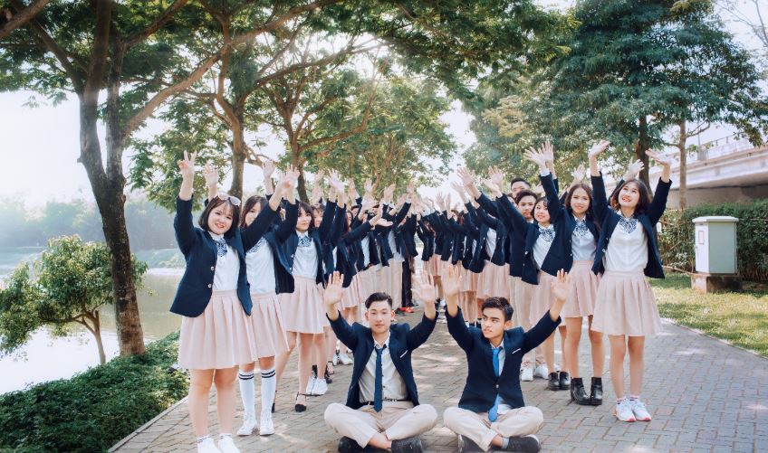 Bảng Giá Dịch Vụ Chụp Ảnh Kỷ Yếu Tại Hà Nội