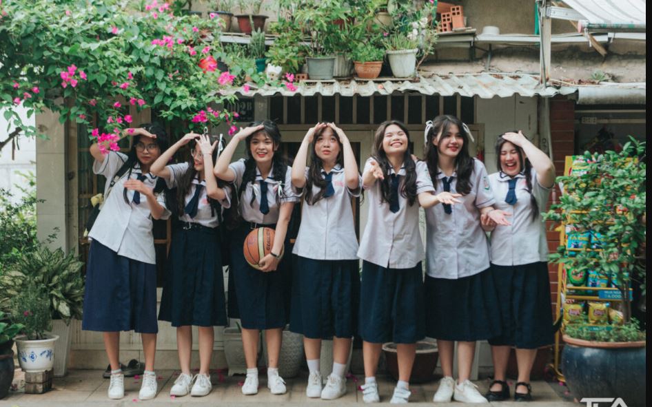 Tiêu Chí Lựa Chọn Thợ Chụp Ảnh Nhóm Uy Tín Ở Hà Nội