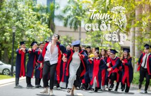 Thuê Thợ Chụp Ảnh Tốt Nghiệp Ở Hà Nội